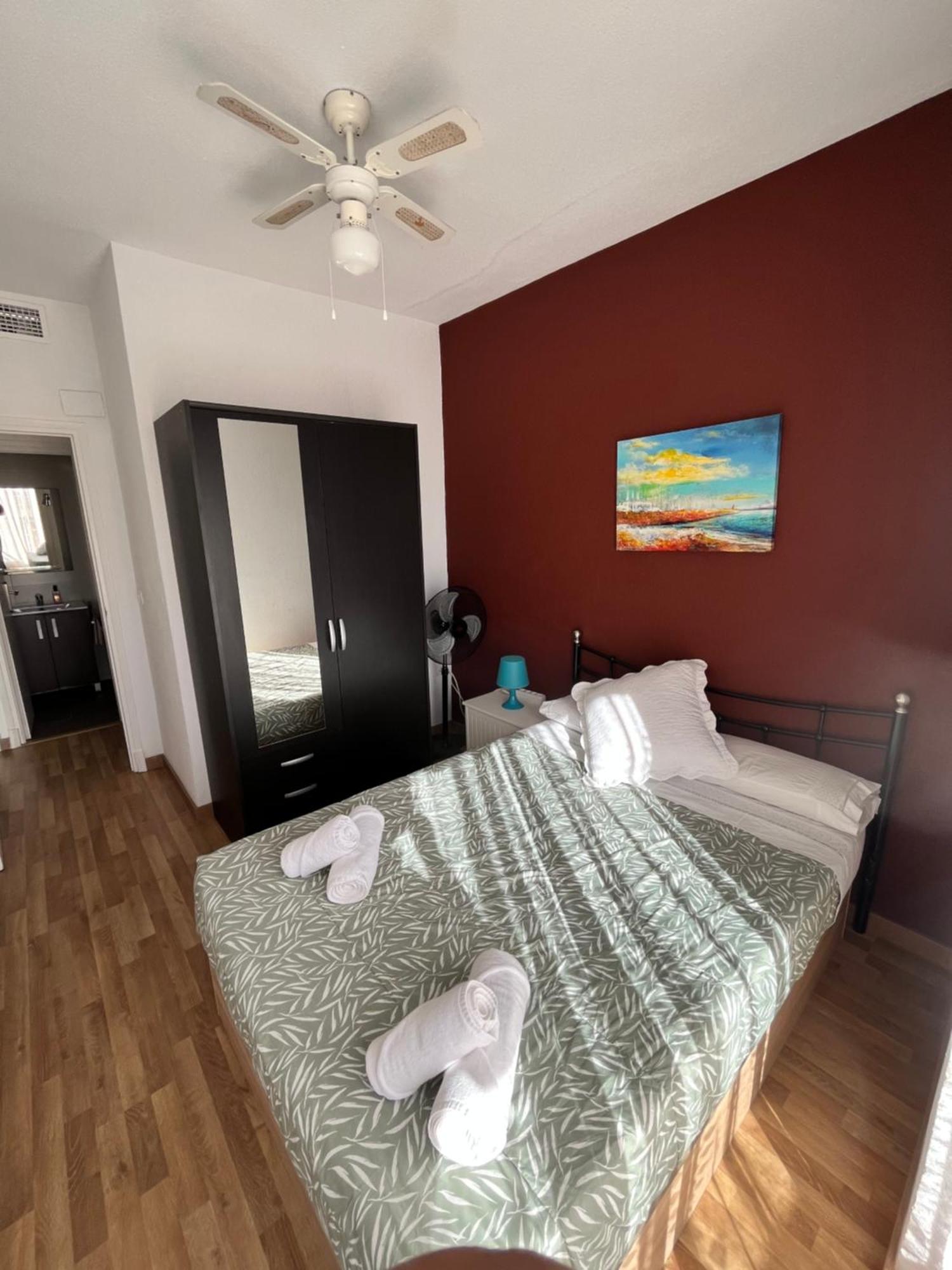 4 Bedrooms -Seneca Center Apartment Alicante Zewnętrze zdjęcie